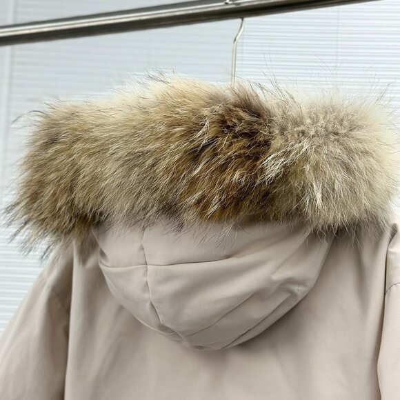 Canada Goose Expedition white Unisex Hooded Parka - Picture 9 of 9